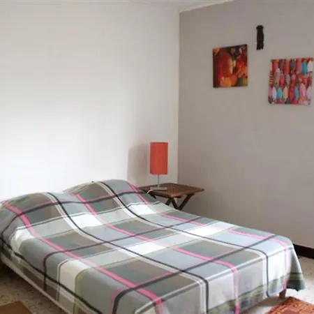 Σπίτι διακοπών Maison Accueillante A Avec Jardin Clos