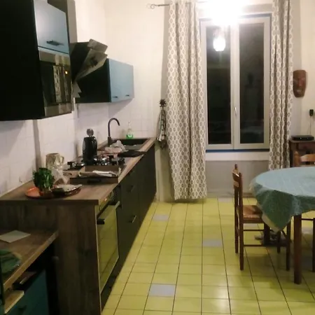 Maison Accueillante A Avec Jardin Clos Holiday home Reillanne